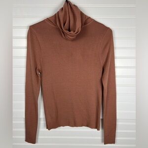 TV SET USED (American Rust 2021) Crazy Horse Turtleneck